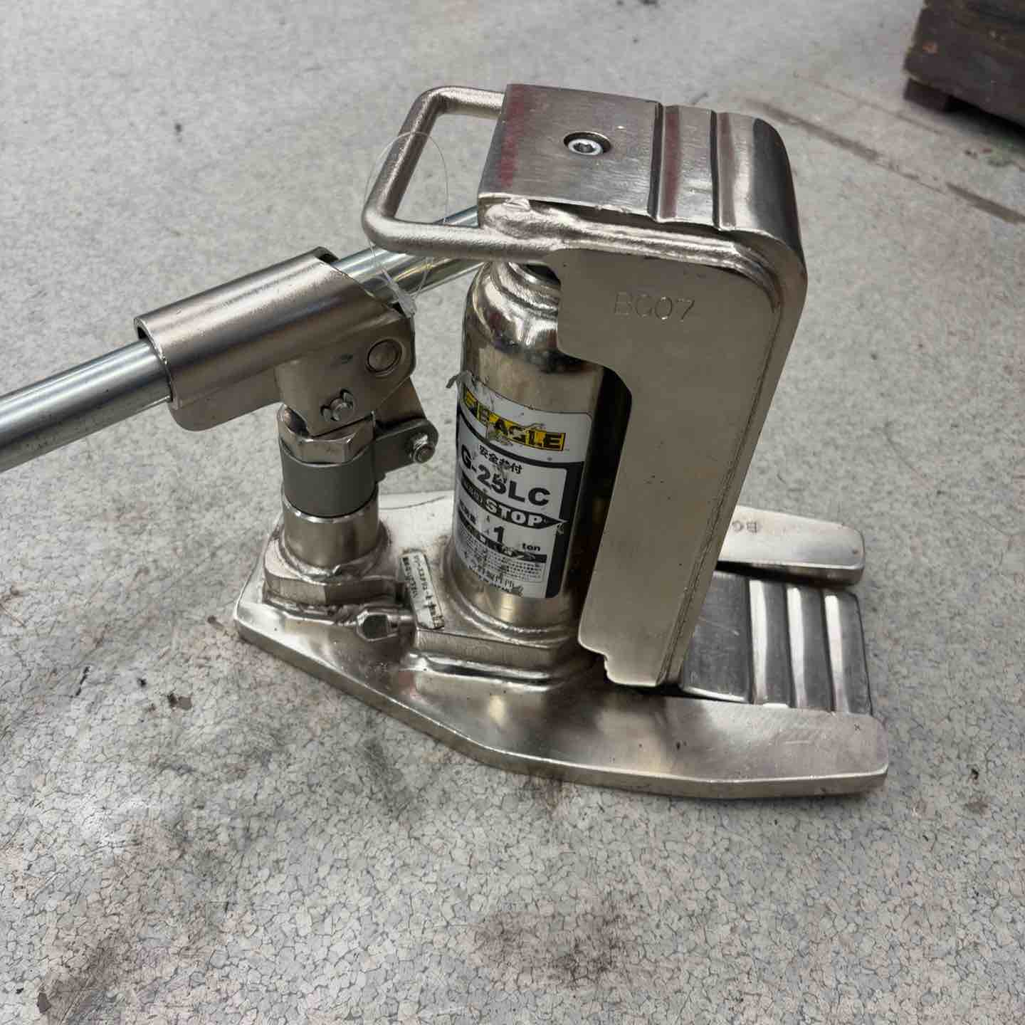 ◇今野製作所 イーグル クリーンルーム用爪ジャッキ G-25LC【八潮店】 ◇今野製作所 イーグル クリーンルーム用爪ジャッキ G-25LC【八潮店