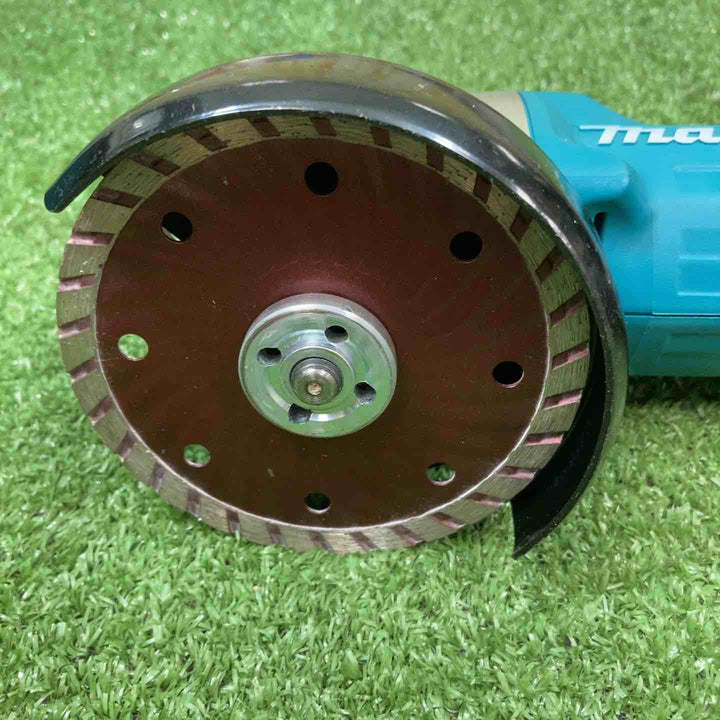 ☆マキタ(makita) 100mmコードレスディスクグラインダ GA404DZN (GA404DN)【川崎店】