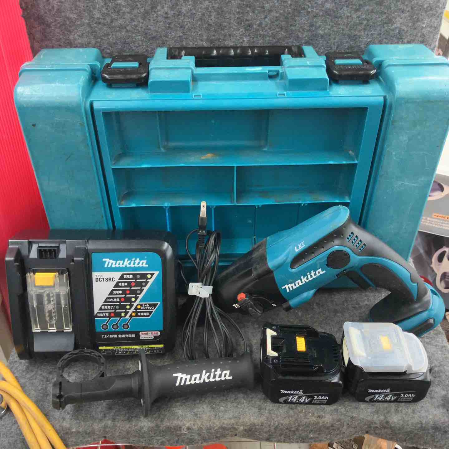 ★マキタ(makita) コードレスハンマドリル HR162DRFX【鴻巣店】 ☆マキタ(makita) コードレスハンマドリル HR162DRFX【鴻巣店