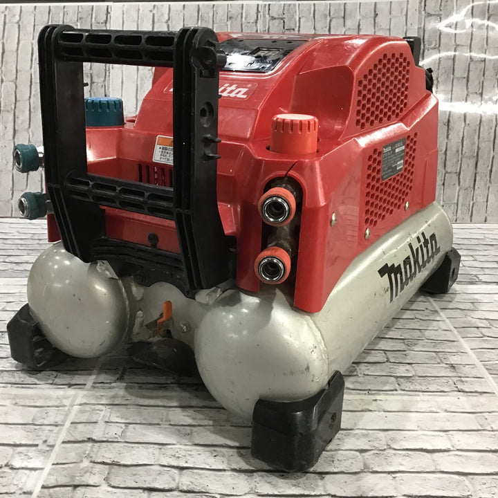 ★マキタ(makita) エアコンプレッサー AC461XLR【川口店】