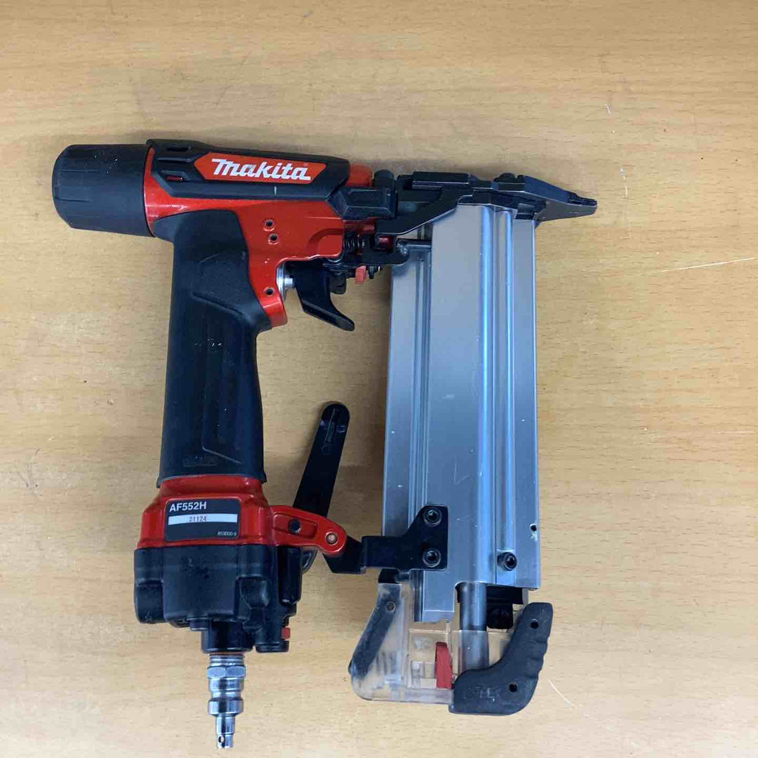 ★マキタ(makita) 高圧フィニッシュネイラ AF552H【越谷店】