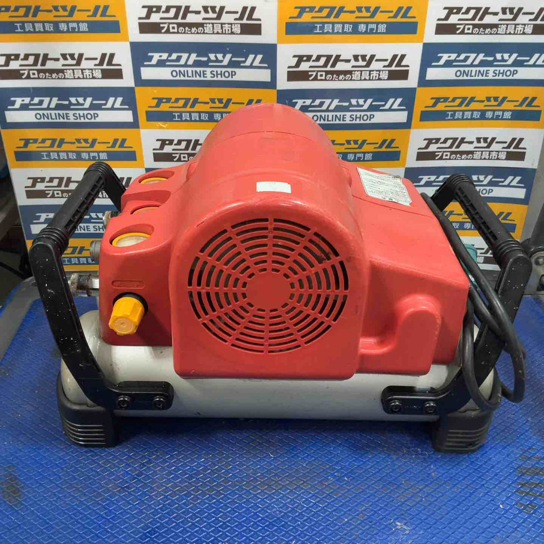◇マックス(MAX) 常圧/高圧エアコンプレッサ AK-7000AE[5] 50Hz【草加店】
