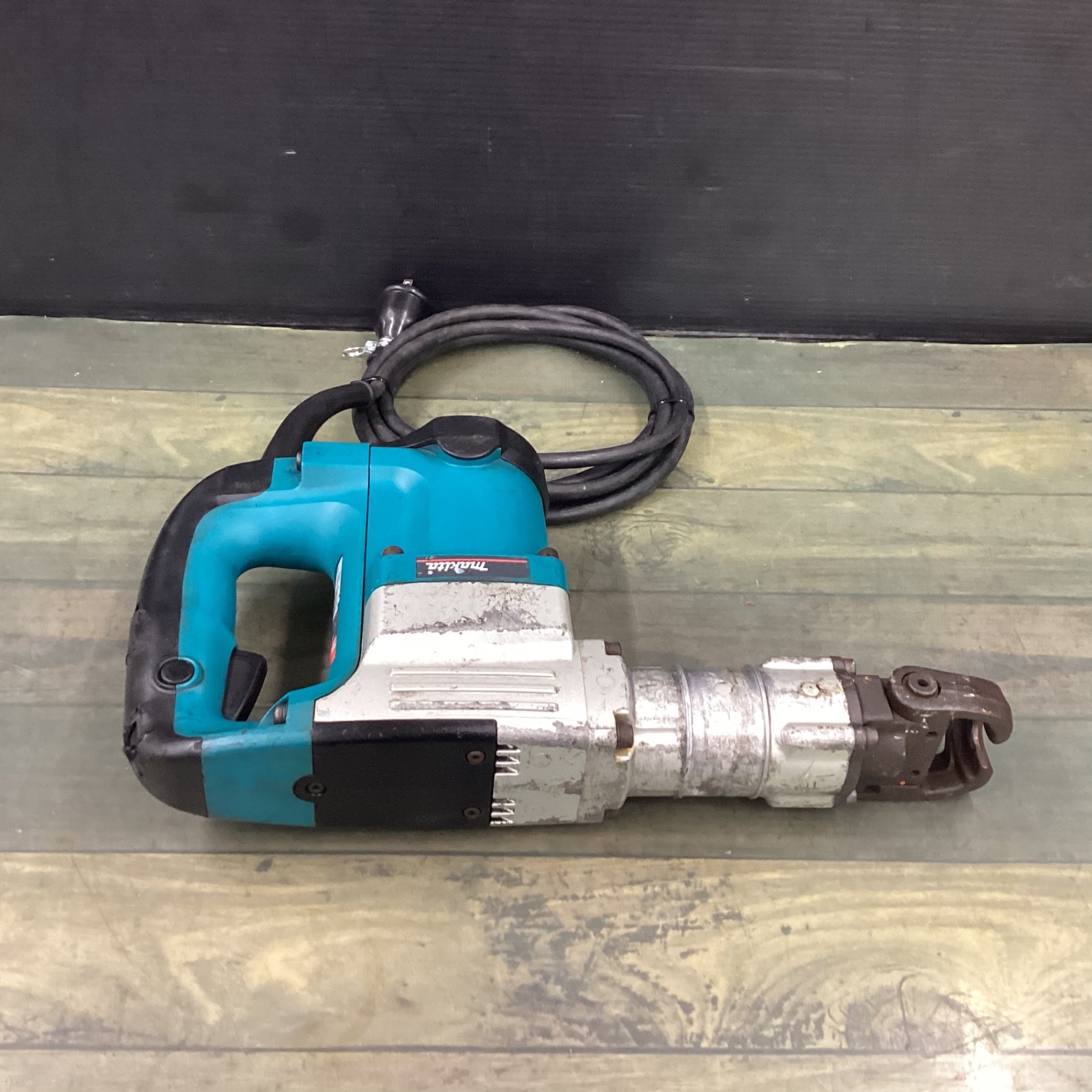 マキタ(makita) 電動ハンマ HM0830 【東大和店】 – アクトツール