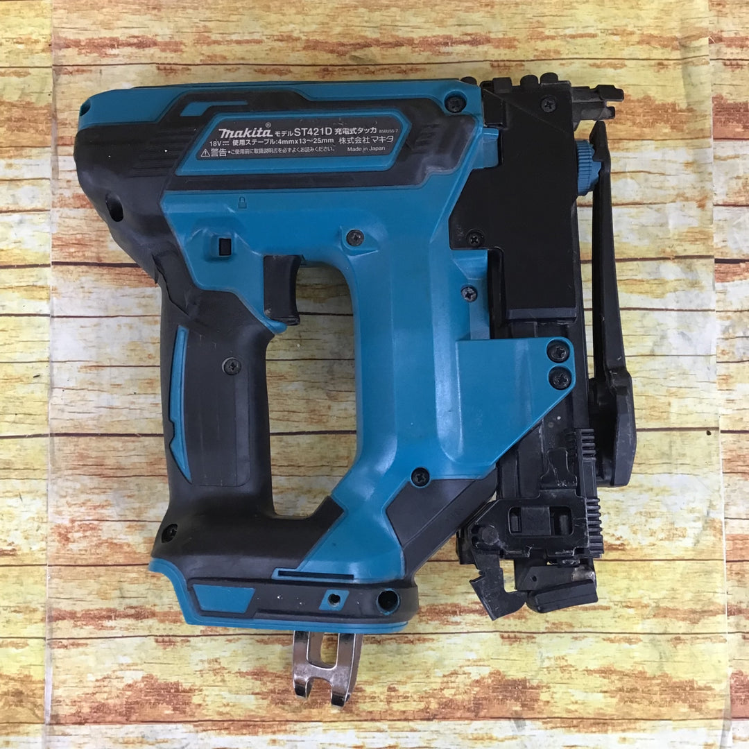 ○マキタ(makita) コードレスタッカー ST421DZ【川崎店】