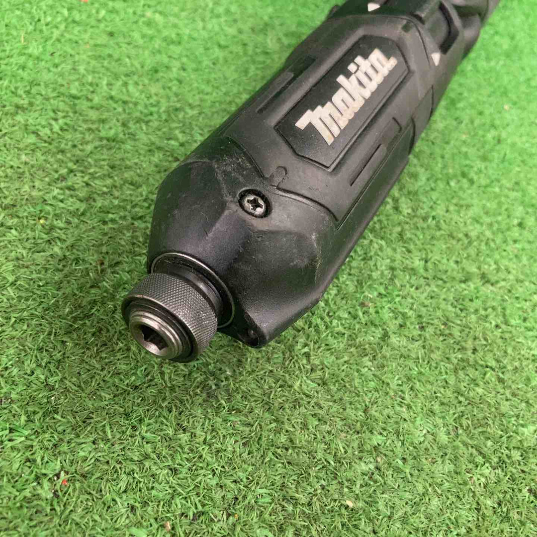★マキタ(makita) コードレスペンインパクトドライバー TD022DSHXB【川崎店】