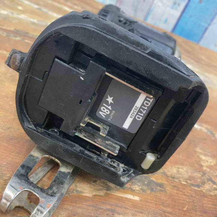 ★マキタ(makita) コードレスインパクトドライバー TD171DZB【柏店】