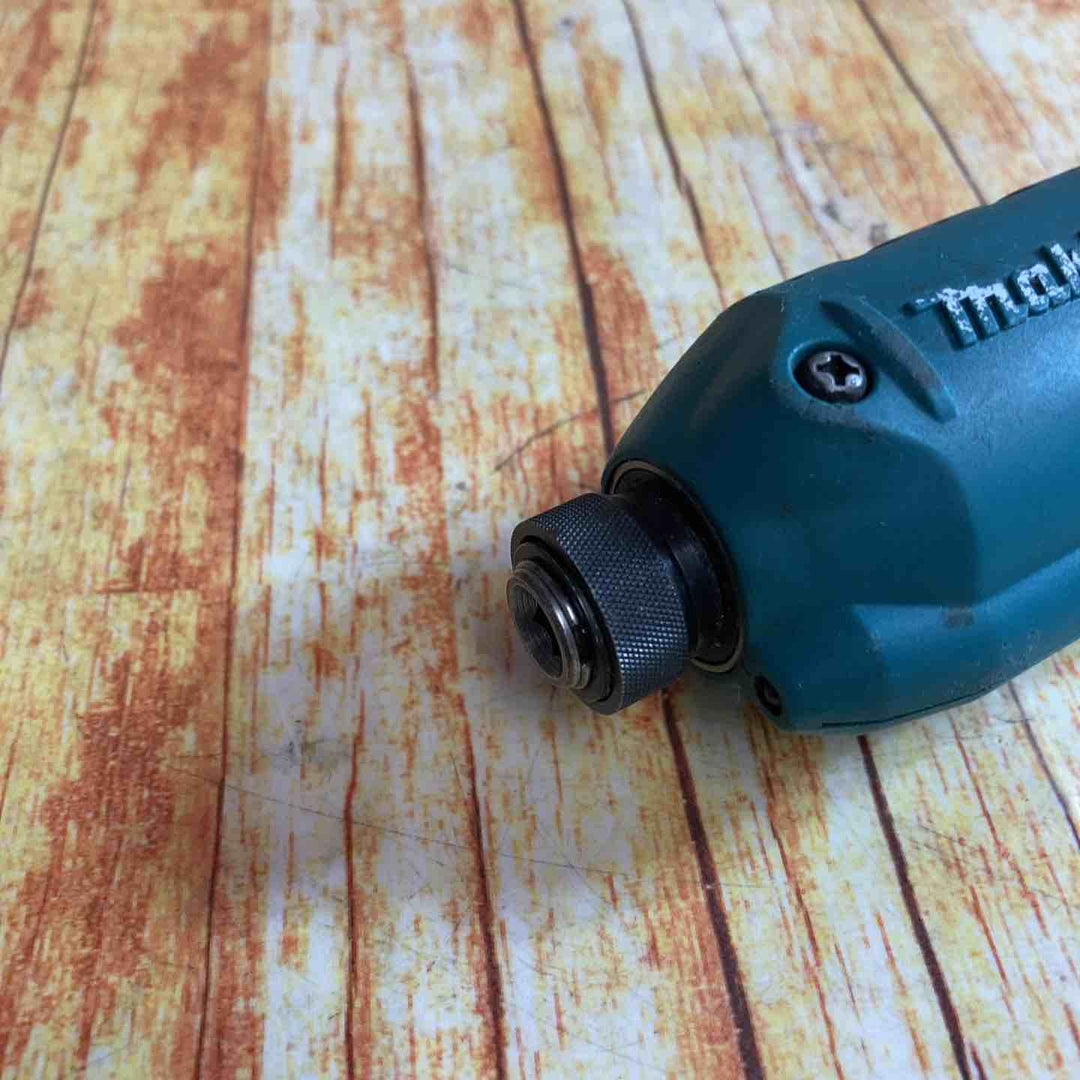 ☆マキタ(makita) コードレスペンインパクトドライバ TD020DZ【川崎店】