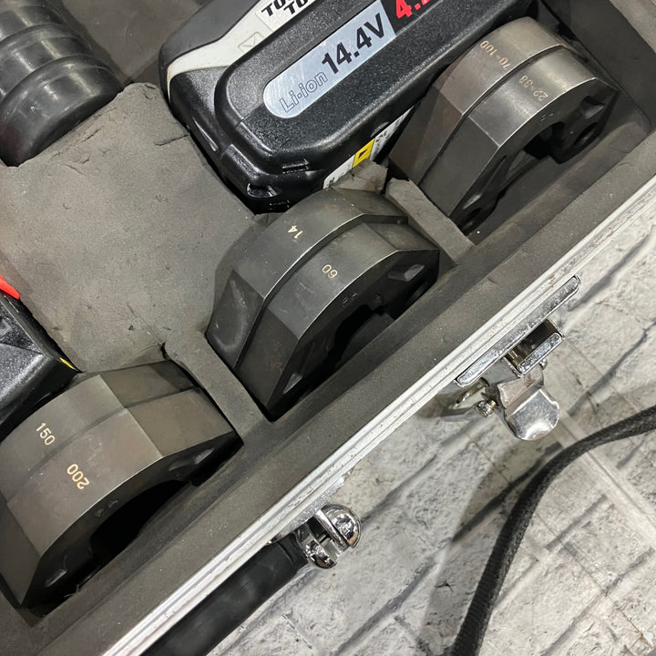 ★パナソニック(Panasonic) コードレス圧着器 EZ4641K-H【川口店】