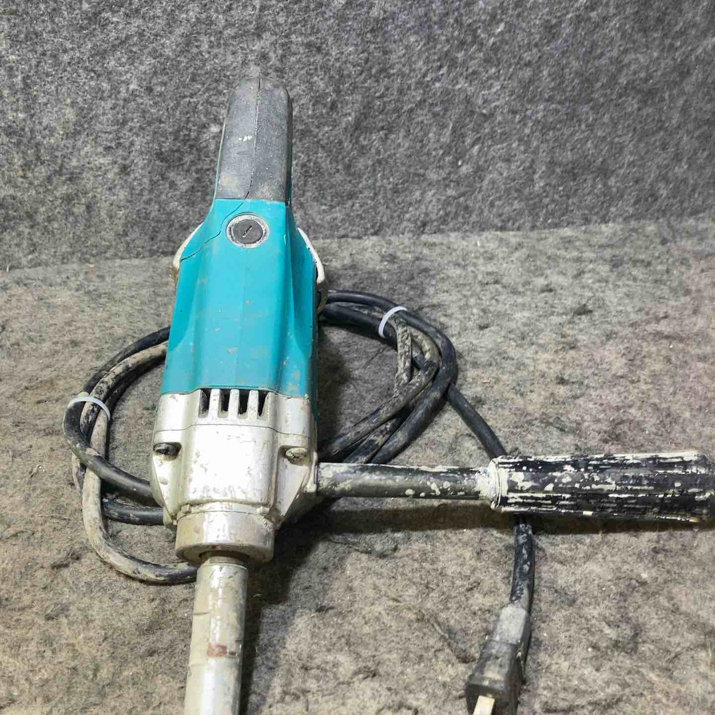 マキタ(makita) コンクリートかくはん機 UT1305【桶川店】 – アクト