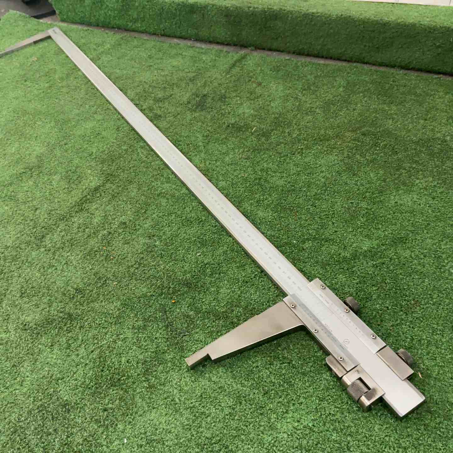 店頭受取り限定】ミツトヨ ノギス 100㎝ (1000㎜)【川口店】 – アクト