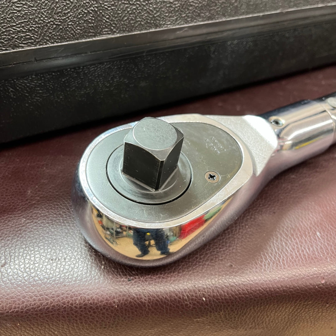 【中古品】 KTC(京都機械工具) トルクレンチ CMPB8006 【東大和店】