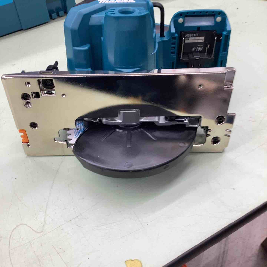 ★マキタ(makita) コードレス丸のこ HS611DRGX【越谷店】