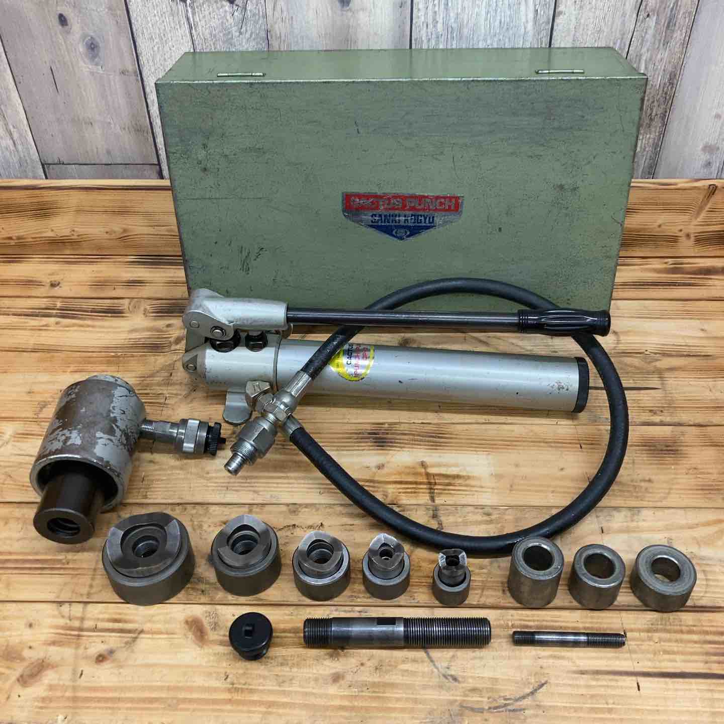 △CACTUS/カクタス 手動油圧パンチャー CP-3 油圧式鋼板穴あけ機/手動油圧ポンプ/カクタスパンチ ▼CACTUS カクタス 手動式 油圧ポンプ CP-3 パンチ　コマ6個柏店