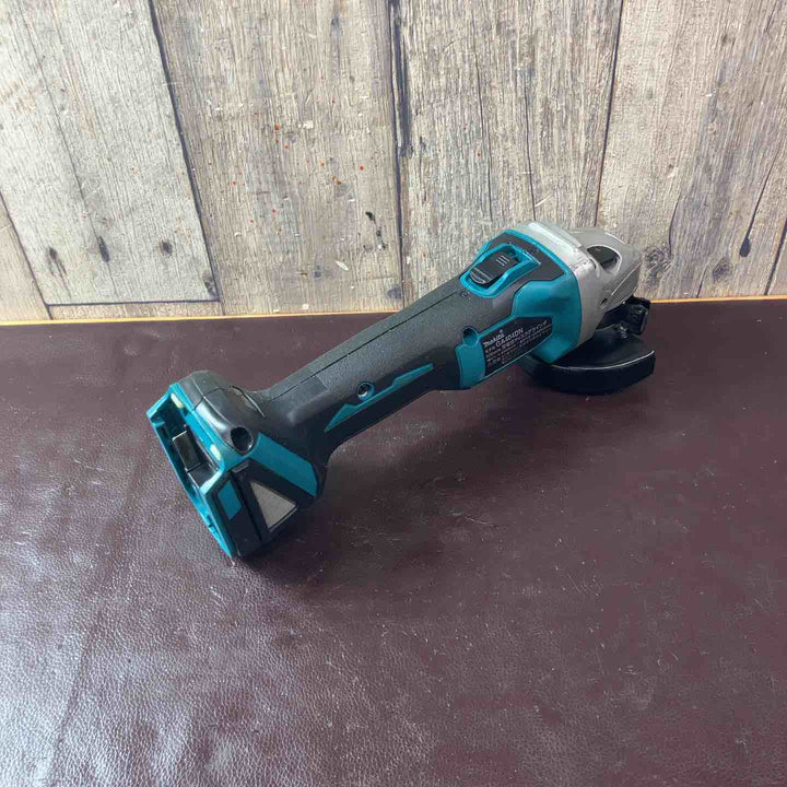 【中古品】 マキタ(makita) 100mmコードレスディスクグラインダ GA404DRGXN 【東大和店】
