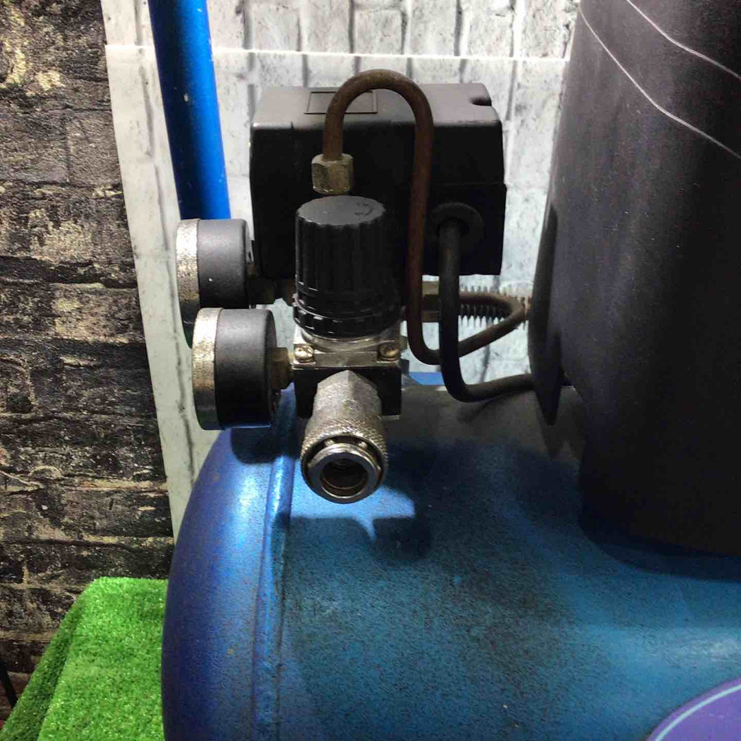 【店頭受取り限定】◇藤原産業 オイルレスエアコンプレッサー AM15-25【川口店】