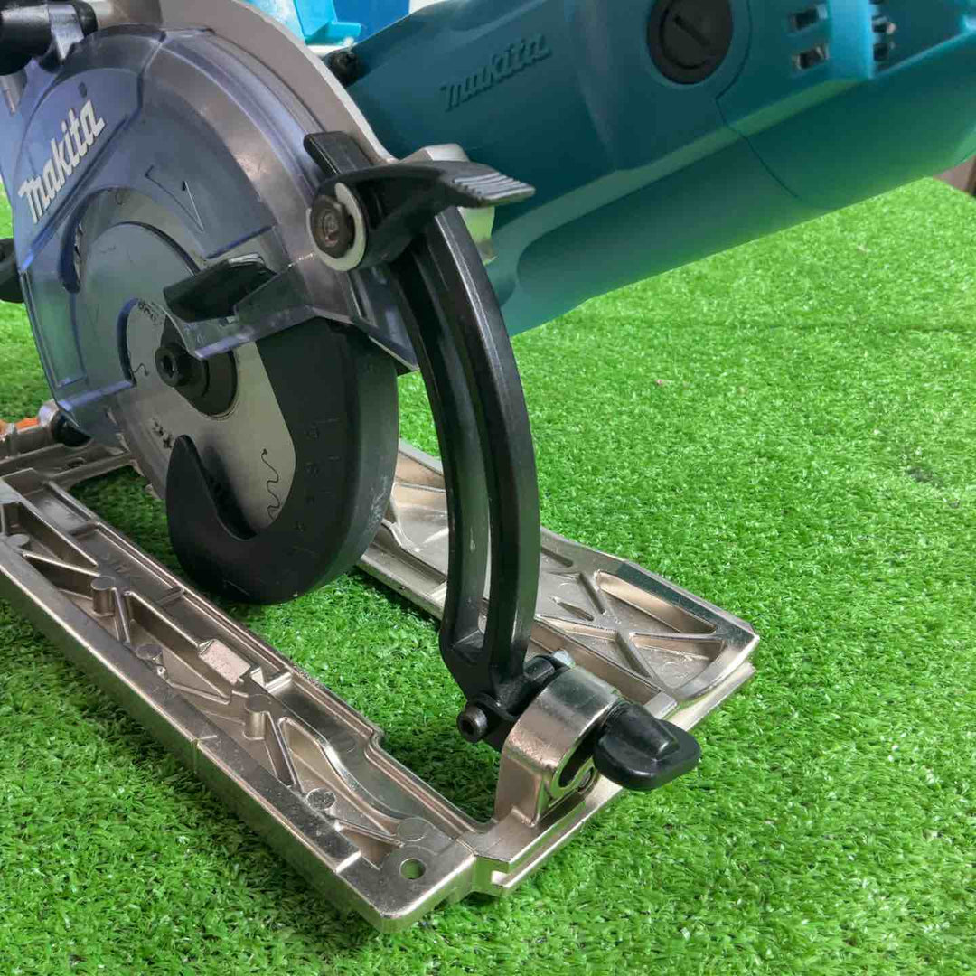 ★マキタ(makita) 防じん丸のこ KS5200FX【草加店】