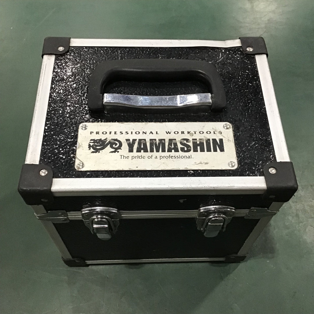 〇山真製鋸(YAMASHIN) レーザー墨出し器 PM-4 矩・横【川口店】