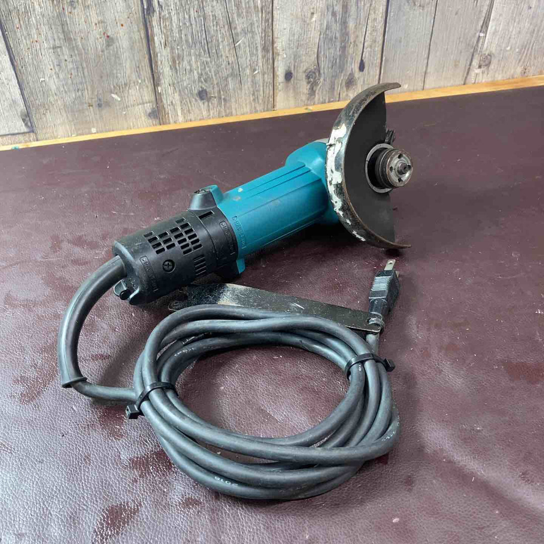 【中古品】マキタ(makita) ディスクグラインダ 低速高トルク ブレーキ付 100mm 9533BLA【東大和店】