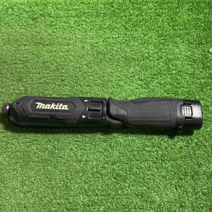 ★マキタ(makita) コードレスペンインパクトドライバー TD022DSHXB 動作確認済【川口店】