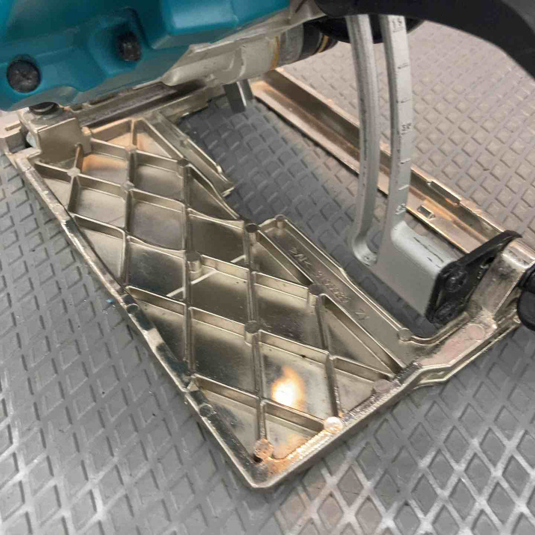 ★マキタ(makita) コードレス防じん丸のこ KS513DZ【所沢店】