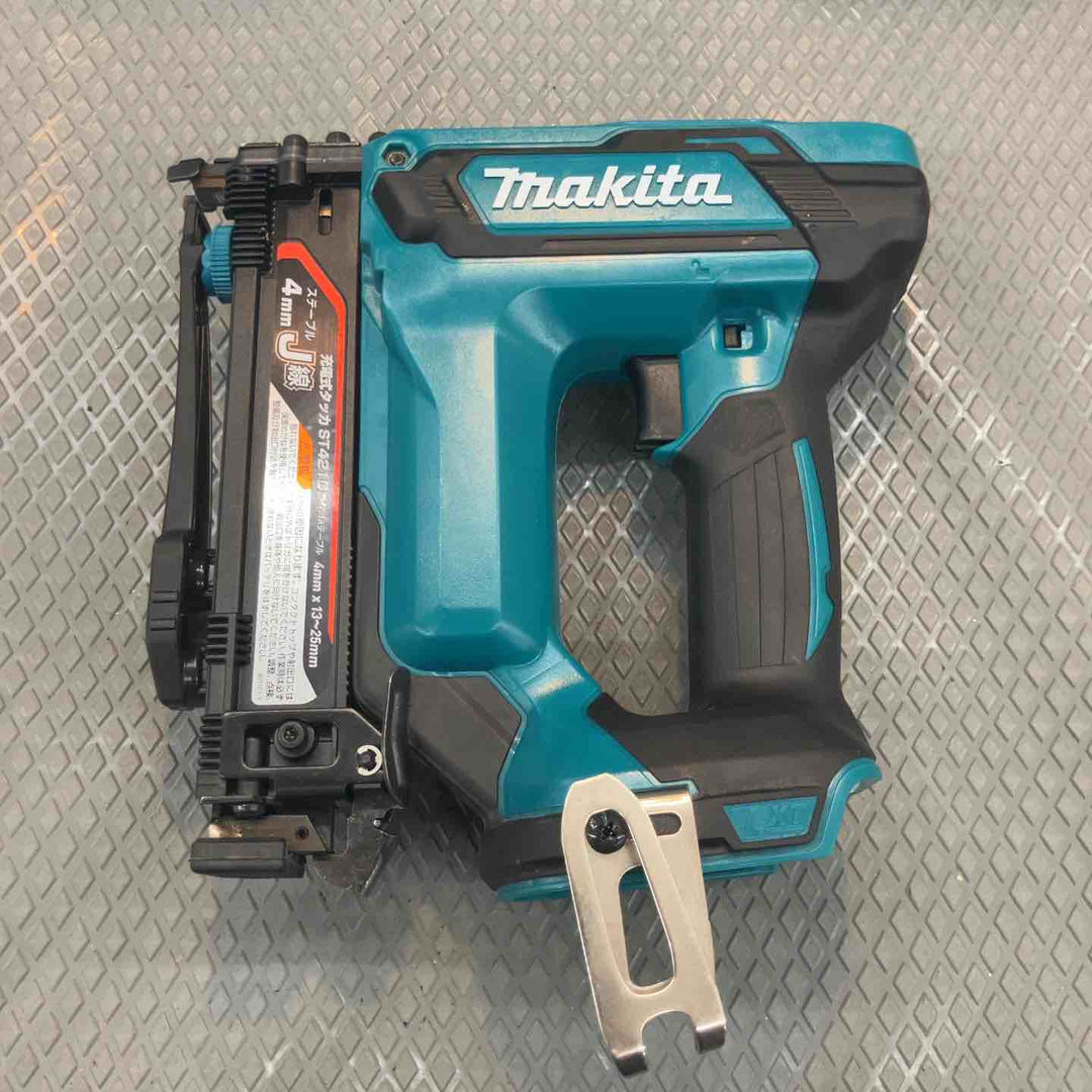 【中古品】マキタ(makita) コードレスタッカー ST421DZK【所沢店】