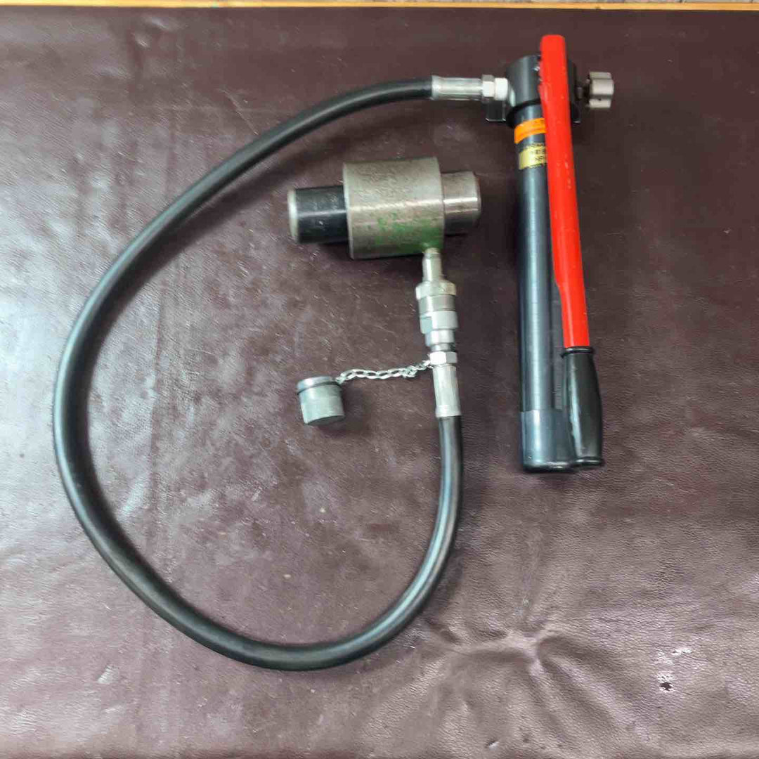 【中古品】 泉精器(IZUMI) 手動油圧式ポンプ HP-180N 【東大和店】