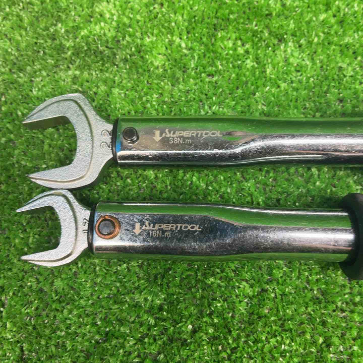 【2本セット】SUPERTOOL スーパーツール トルクレンチ STW17H STW22H【藤沢店】
