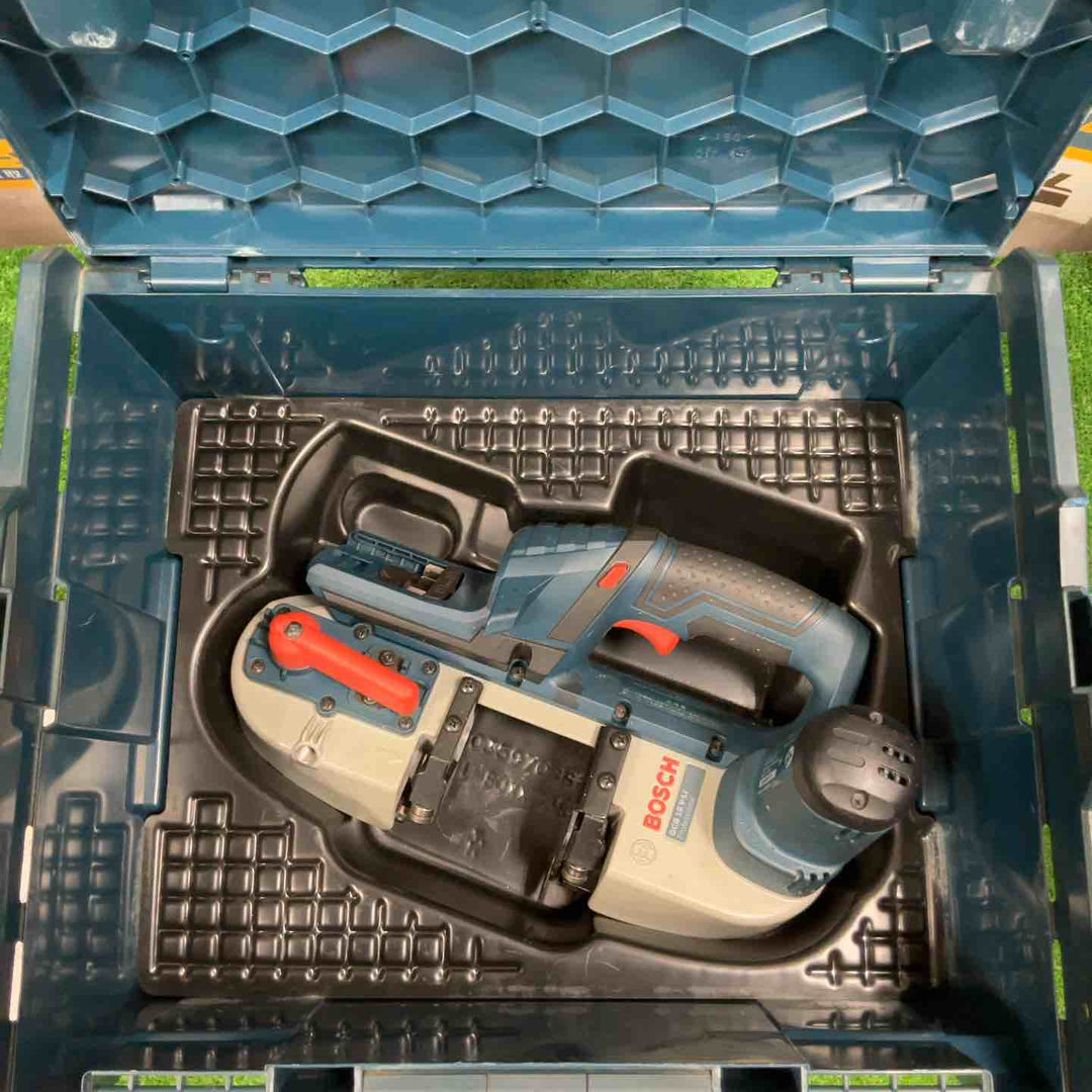 ◇ボッシュ(BOSCH) 18Vバッテリーバンドソー〔GCB18V-LI〕ケース、バッテリー1.3Ah、替刃付き【草加店】
