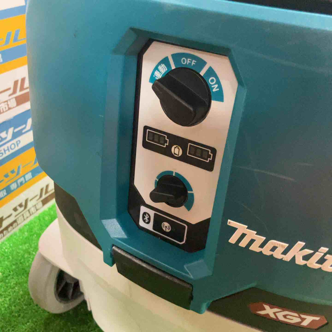 ★マキタ(makita) コードレス集じん機 VC002GZ【草加店】