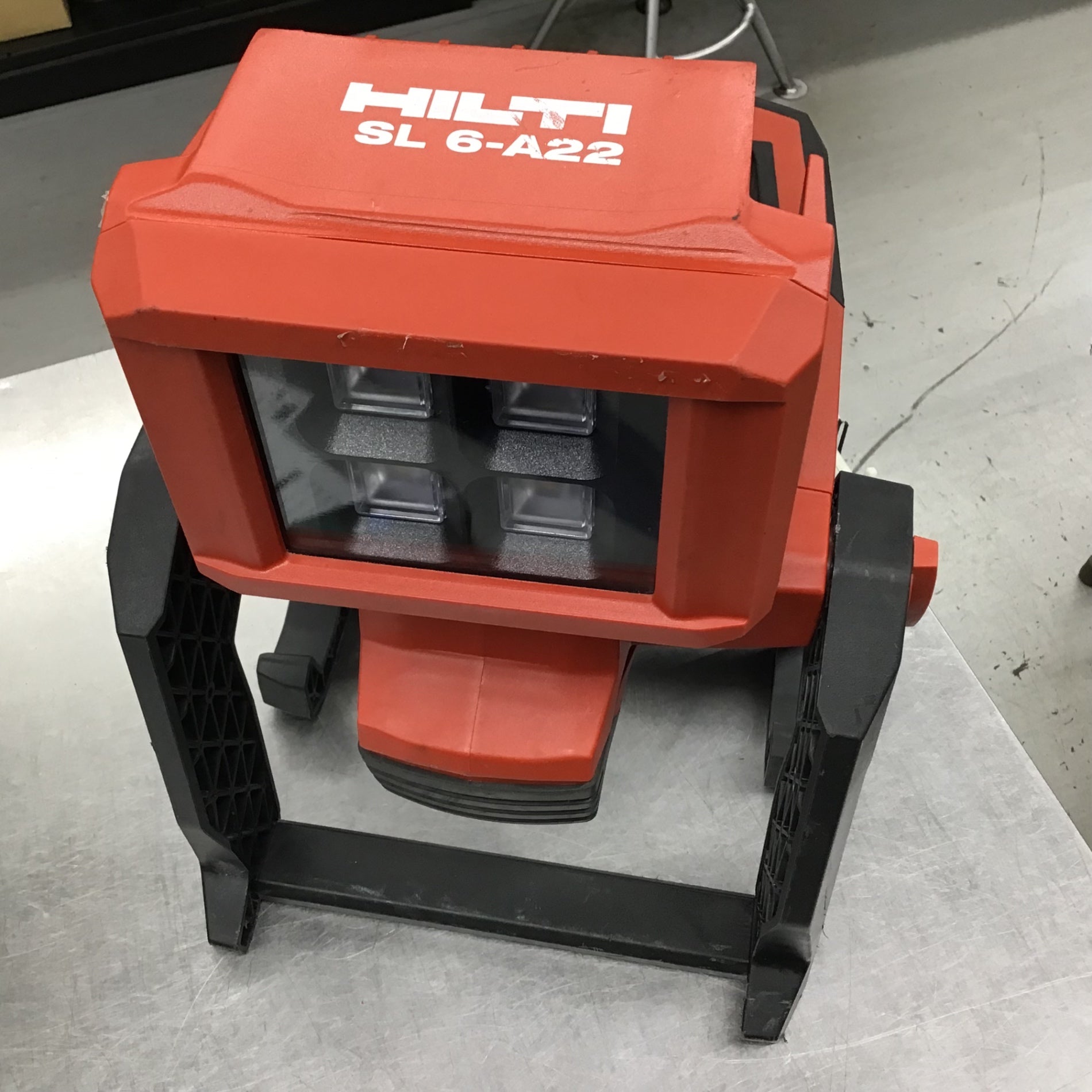 HILTI ヒルティ 充電式エリアライト SL 6-A22 ☆バッテリー1個