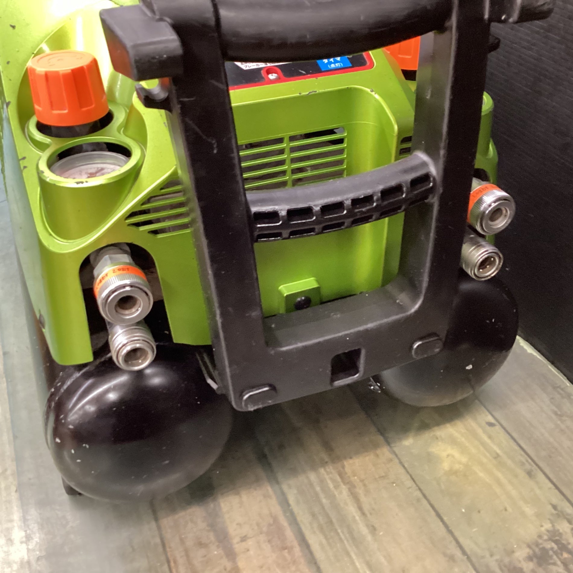 マックス(MAX) 高圧専用エアコンプレッサー AK-HH1270E2