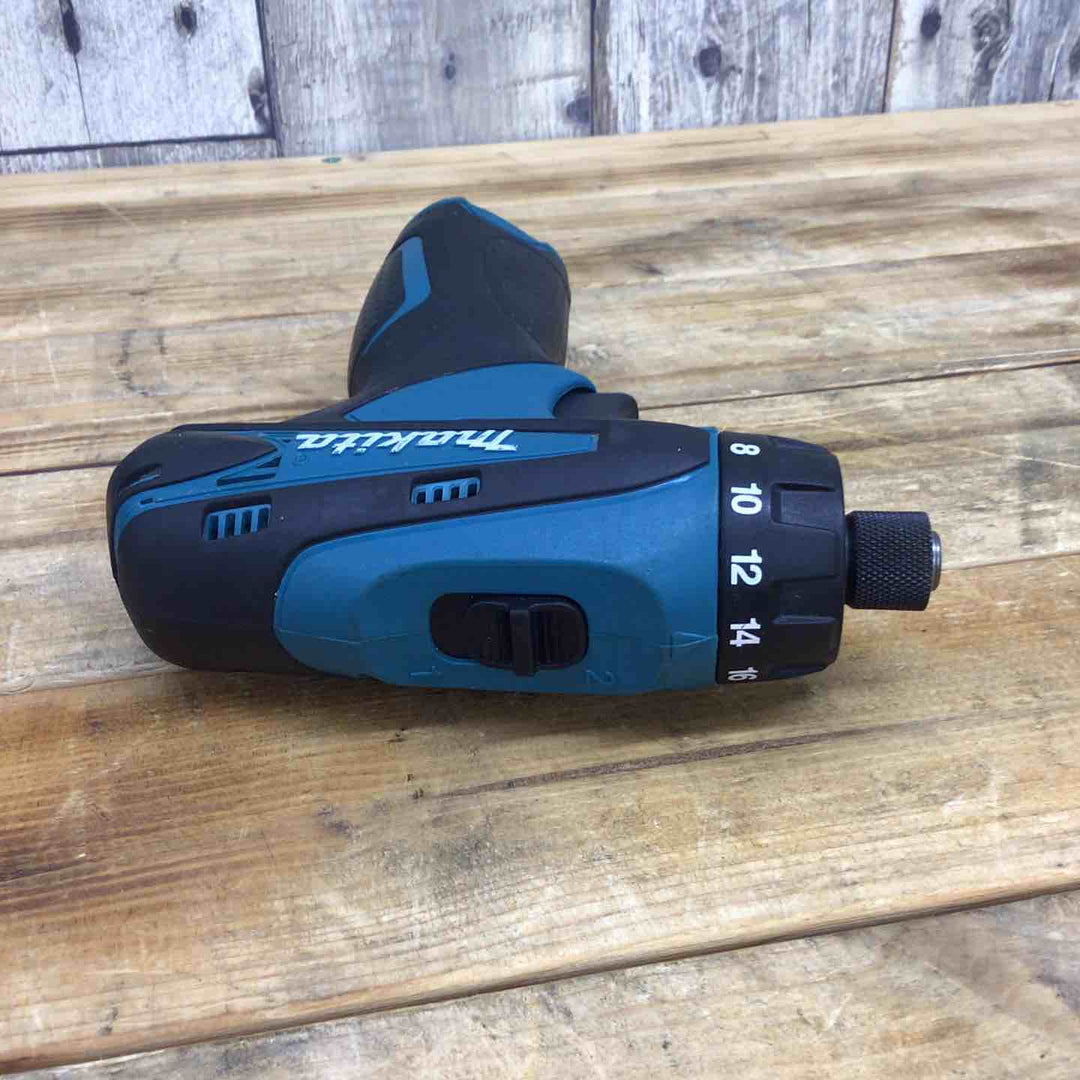 マキタ(makita) コードレスドリルドライバー DF030DWX 【東大和店】