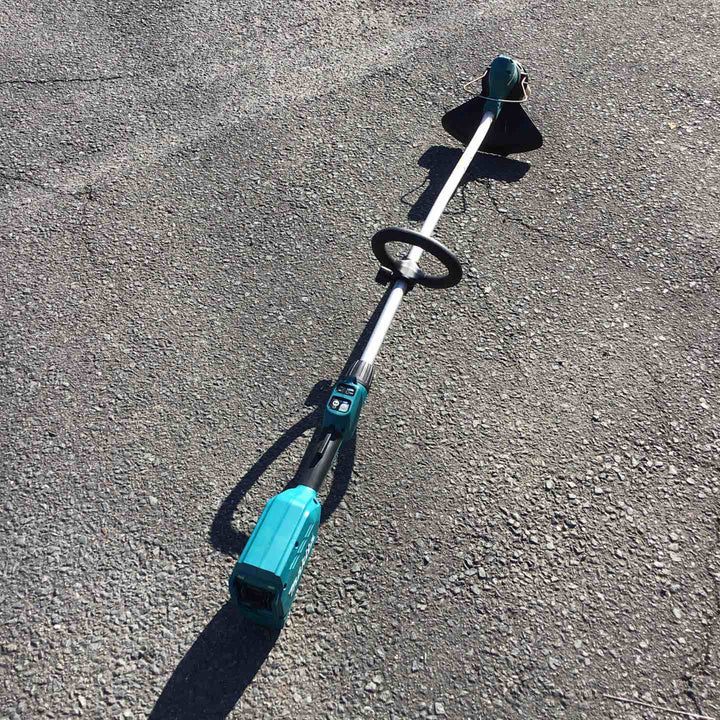 【中古品 / 店頭受取り限定】 マキタ/makita コードレス草刈機 MUR189DZ 【鴻巣店】