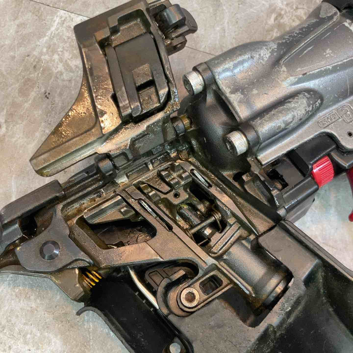 【中古品】マックス MAX 高圧エア釘打ち機 HN-65N2(D) マガジン割れ【八潮店】