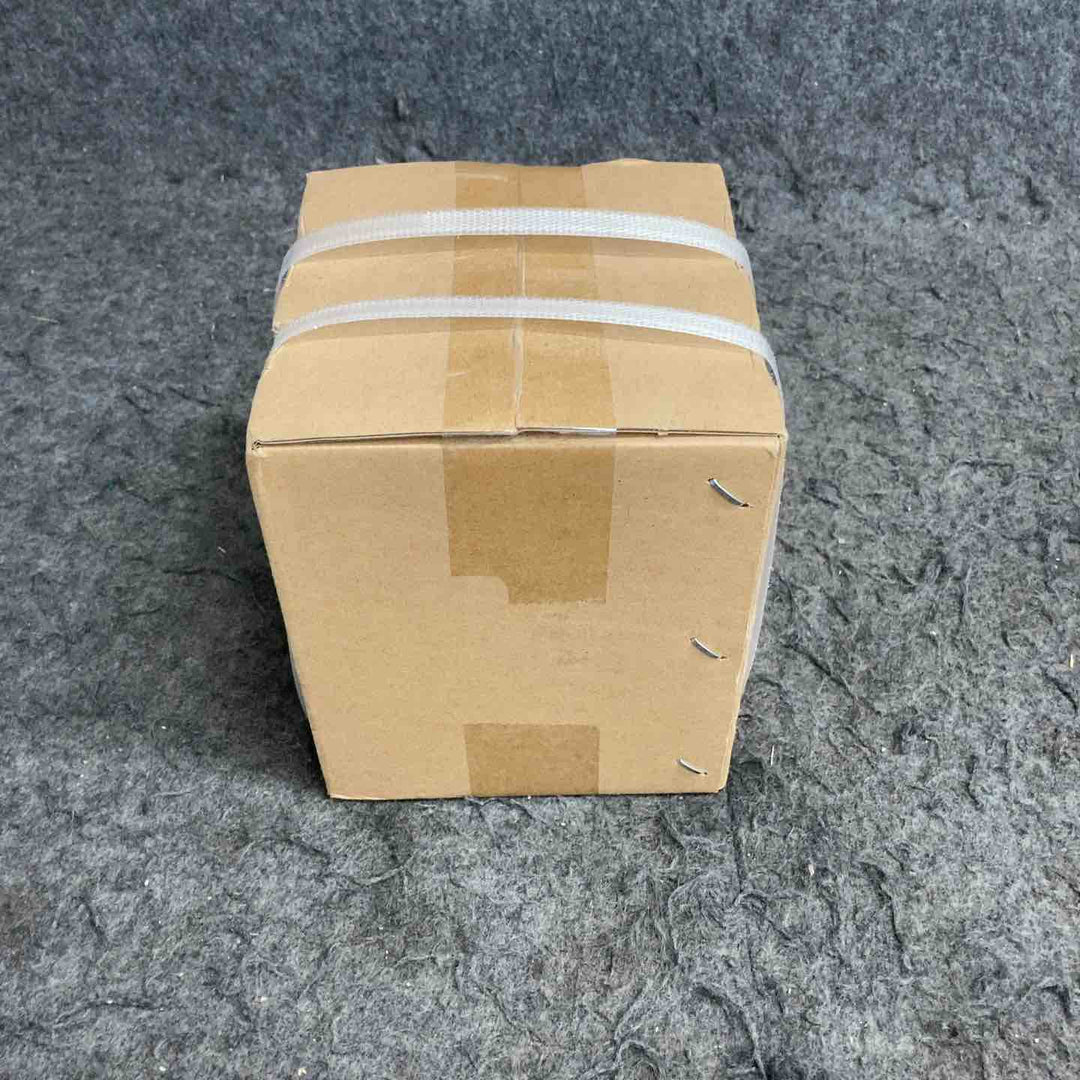 日産 UD Quon クオン  車載 10t 油圧ジャッキ ダルマジャッキ / 95630057【鴻巣店】