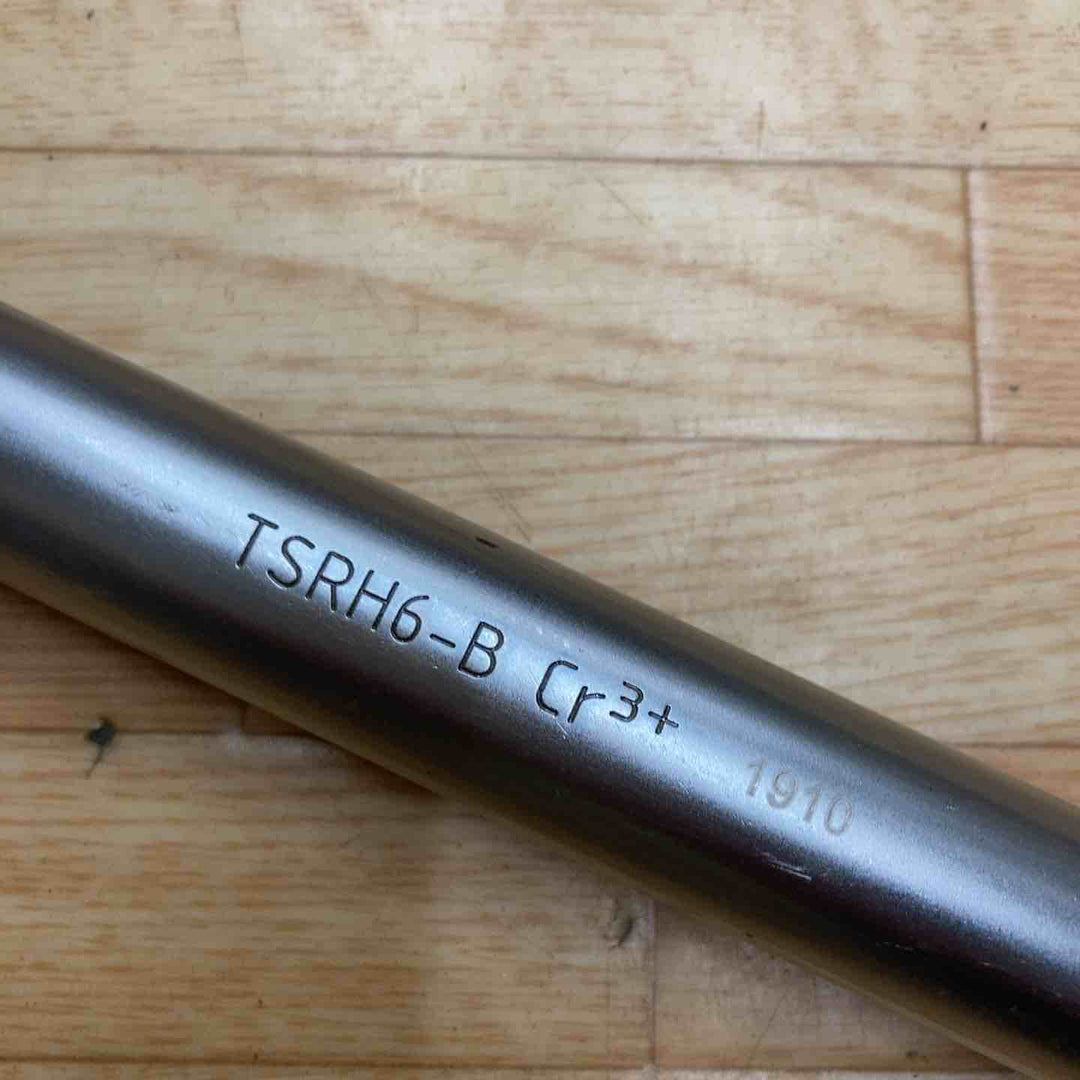 TRUSCO(トラスコ) ラチェットハンドル 差込角19.0 全長500mm TSRH6-B【柏店】