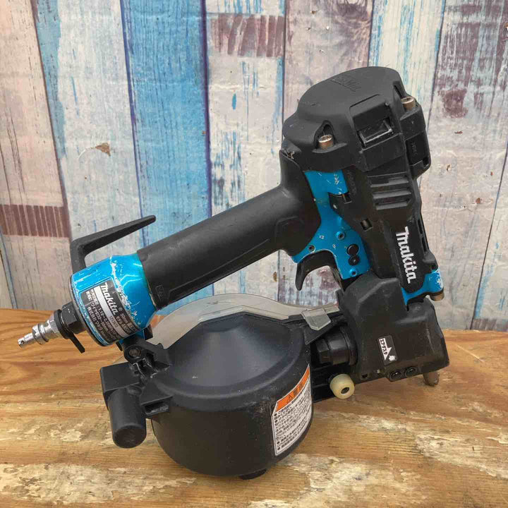 【中古品】★マキタ(makita) 高圧エア釘打ち機 AN534HM 50mm 青【柏店】