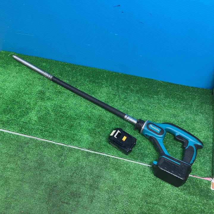 ★マキタ(makita) コードレスコンクリートバイブレータ VR350DZ 18V4.0Ahバッテリー付き【岩槻店】