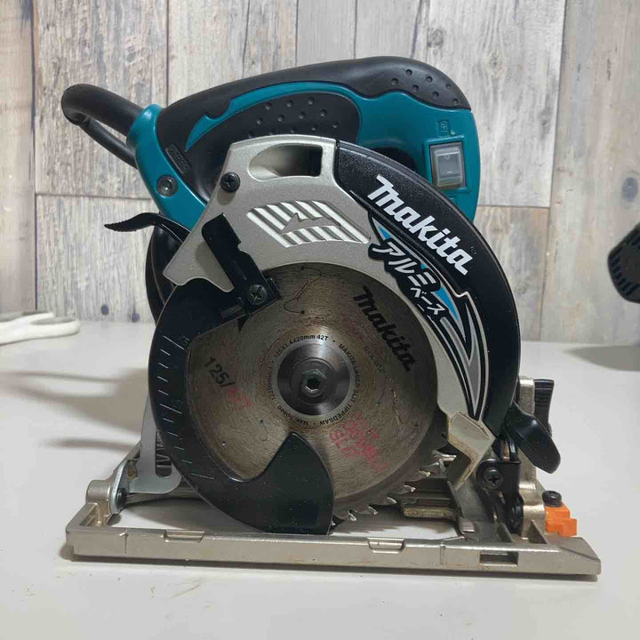 ★マキタ(makita) 125mm電気マルノコ 5230　119㎜～125㎜対応【戸田店】