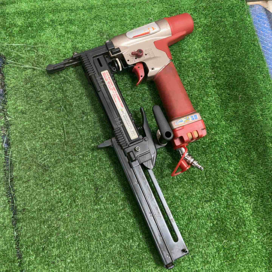 ◇マックス(MAX) 高圧フロアタッカ HA-38F1/438MAフロア 4MA【草加店】