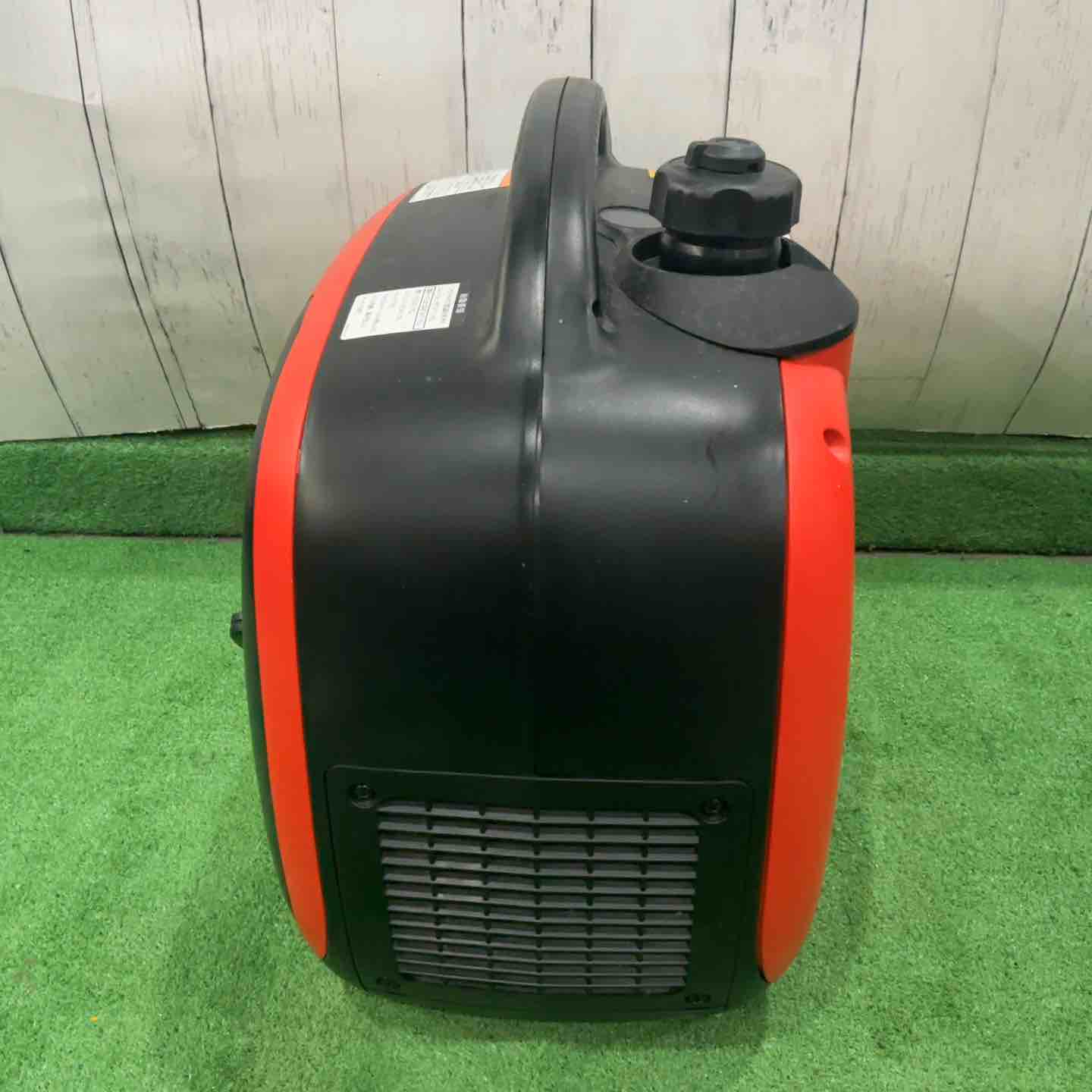 ☆新ダイワ(Shindaiwa) インバーター発電機 IEG1600M-Y【川口店