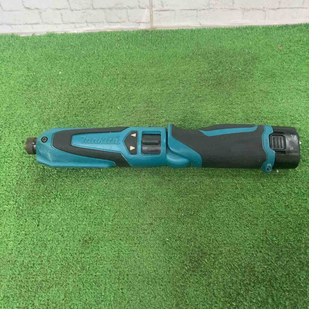 ☆マキタ(makita) コードレスペンインパクトドライバ TD021DSHSP【町田店】