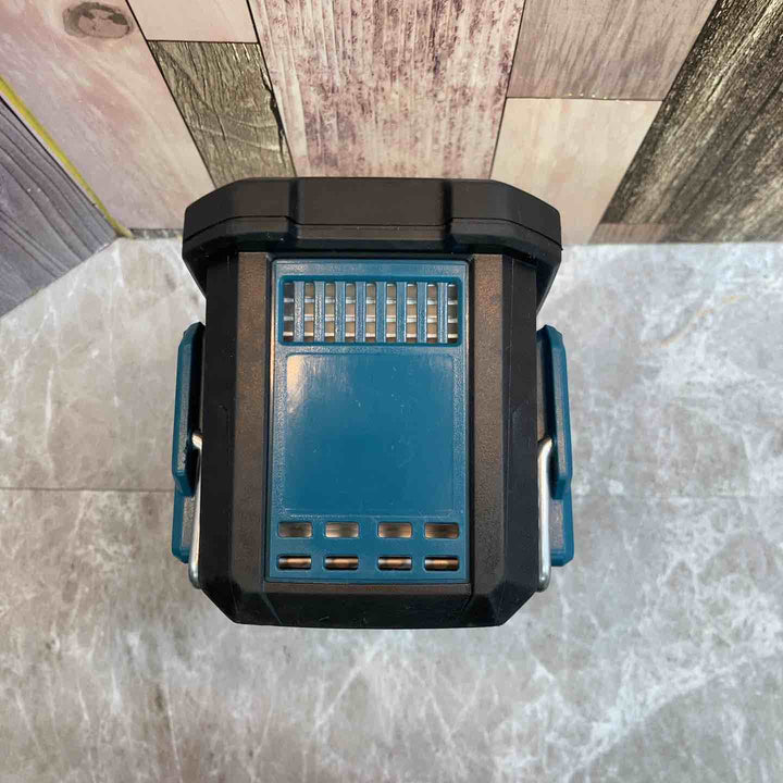 ★マキタ(makita) コードレスフラッシュライト ML007G【八潮店】