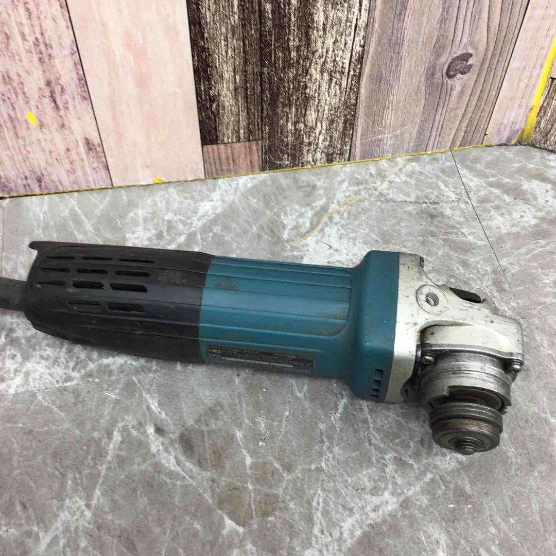 ☆マキタ(makita) 100mmディスクグラインダ GA4032【八潮店】