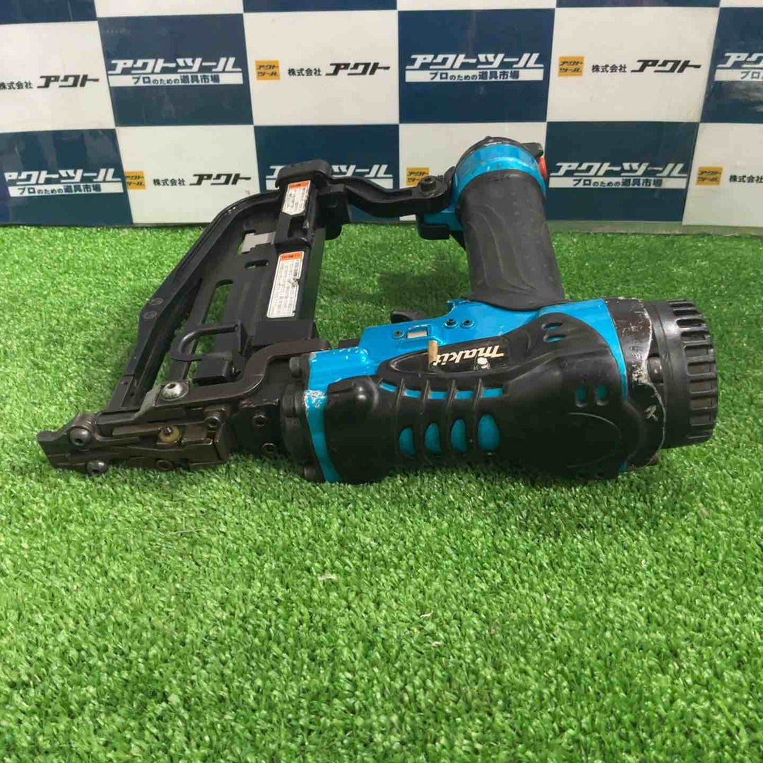 ★マキタ(makita) 高圧フロアタッカ AT450HAM【草加店】