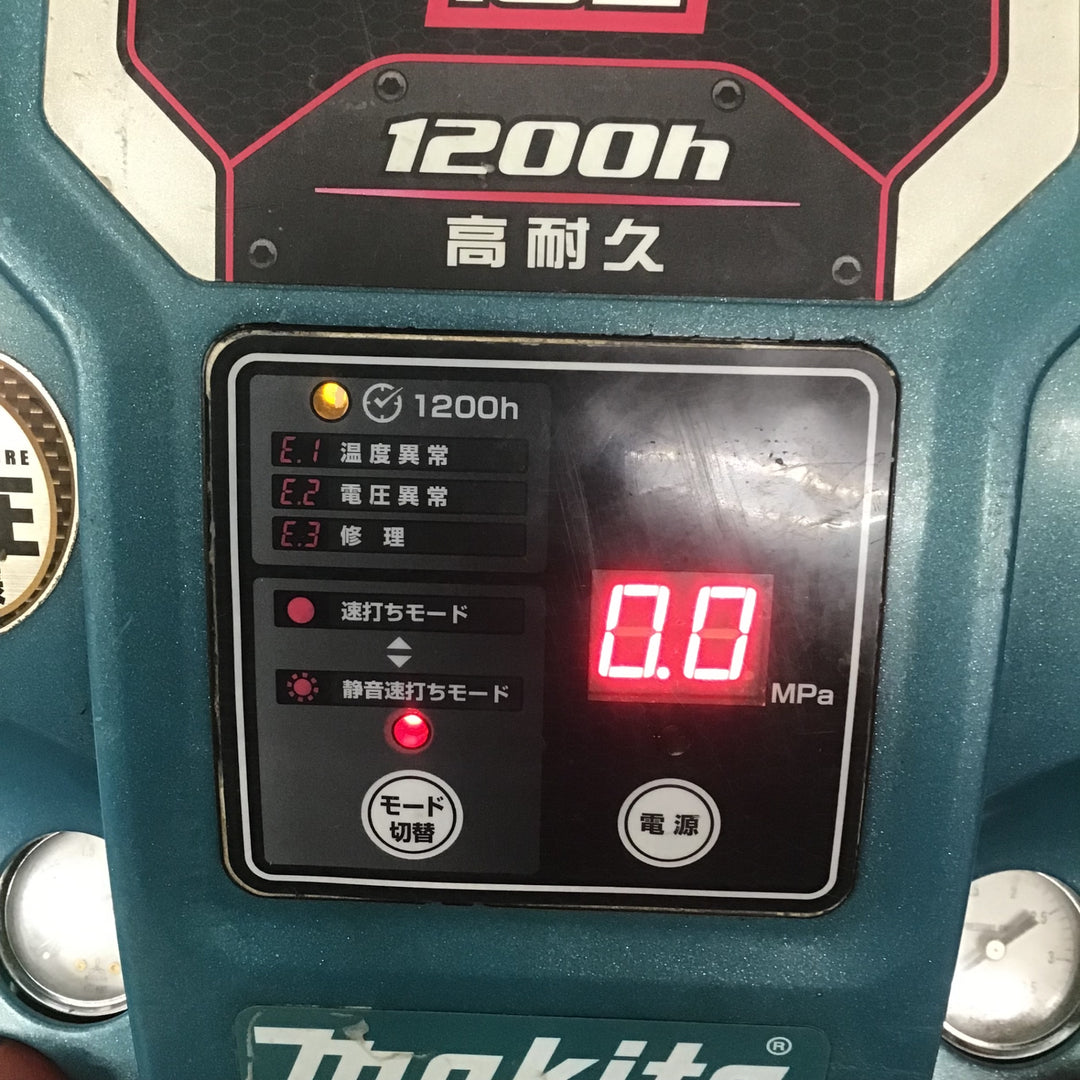 【現状品】 マキタ/makita エアコンプレッサ AC461XGH 【鴻巣店】