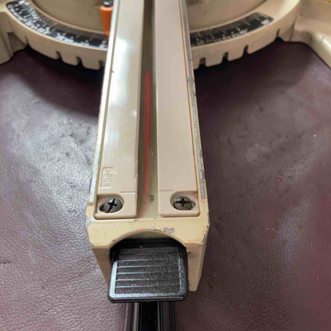 【中古品/店頭受取り限定】 マキタ(makita) スライドマルノコ LS0713FL スライド丸のこ 【東大和店】