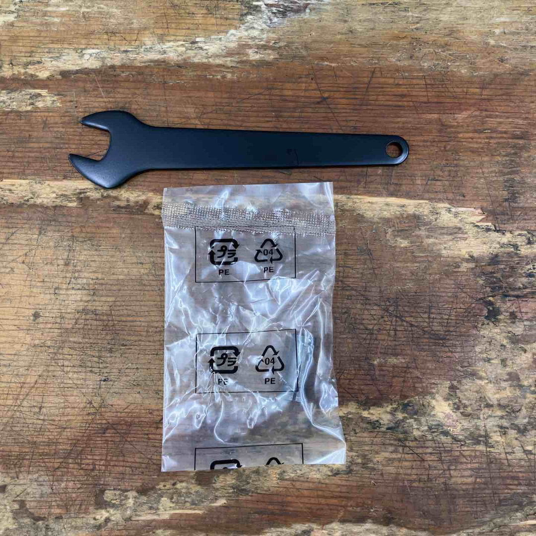 ★マキタ(makita) コードレスハンドグラインダ GD001GZ【柏店】