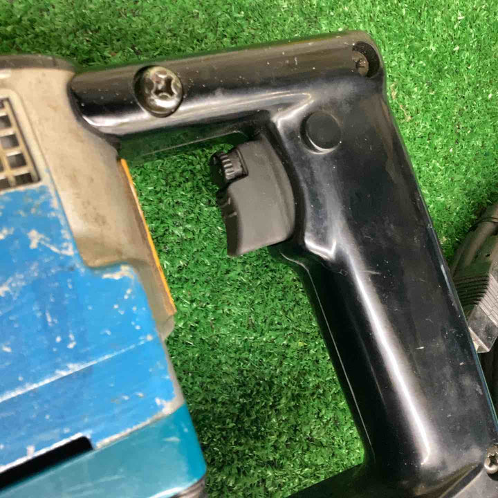 ★マキタ(makita) 電動ケレン HK1810【越谷店】