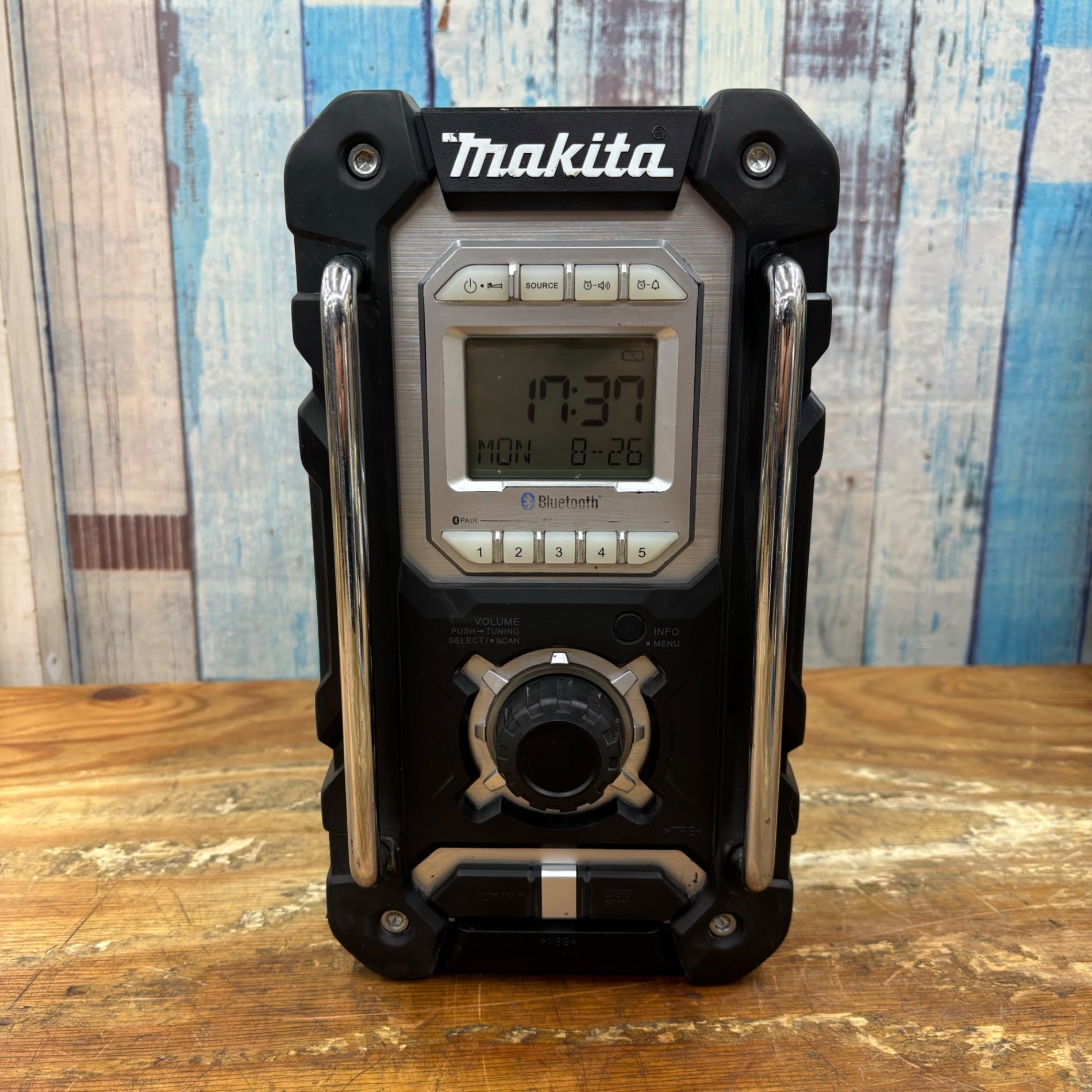 マキタ(makita) コードレスラジオ MR108B